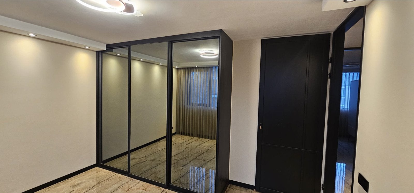 Foto 4 van Renovatiebedrijf|Complete Verbouwing|Badkamer|Stucwerk