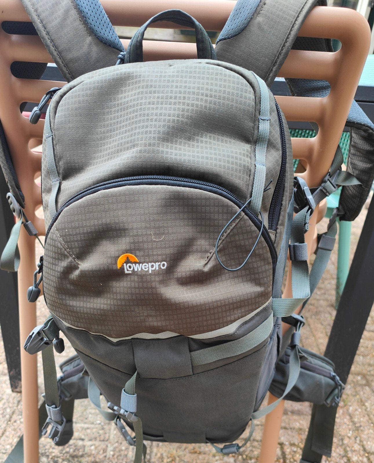 Lowepro Flipside Trek BP 350 AW Cameratas Rugzak, Rugtas, Ophalen of Verzenden, Groen, Zijvakken