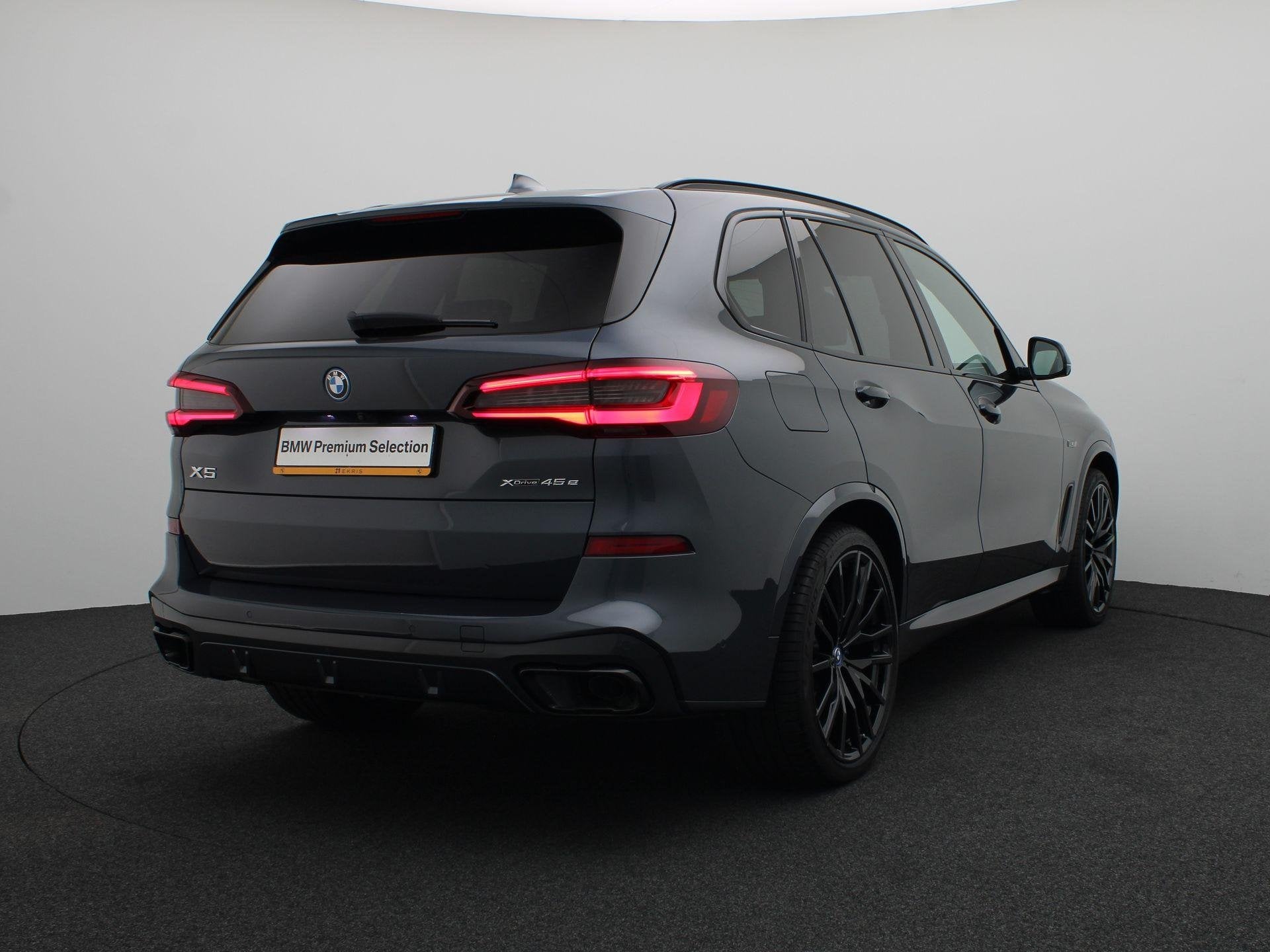 BMW X5 xDrive45e High Executive | M Sportpakket | Safety Pac, Auto's, Stof, Gebruikt, 394 pk, Met garantie (alle)