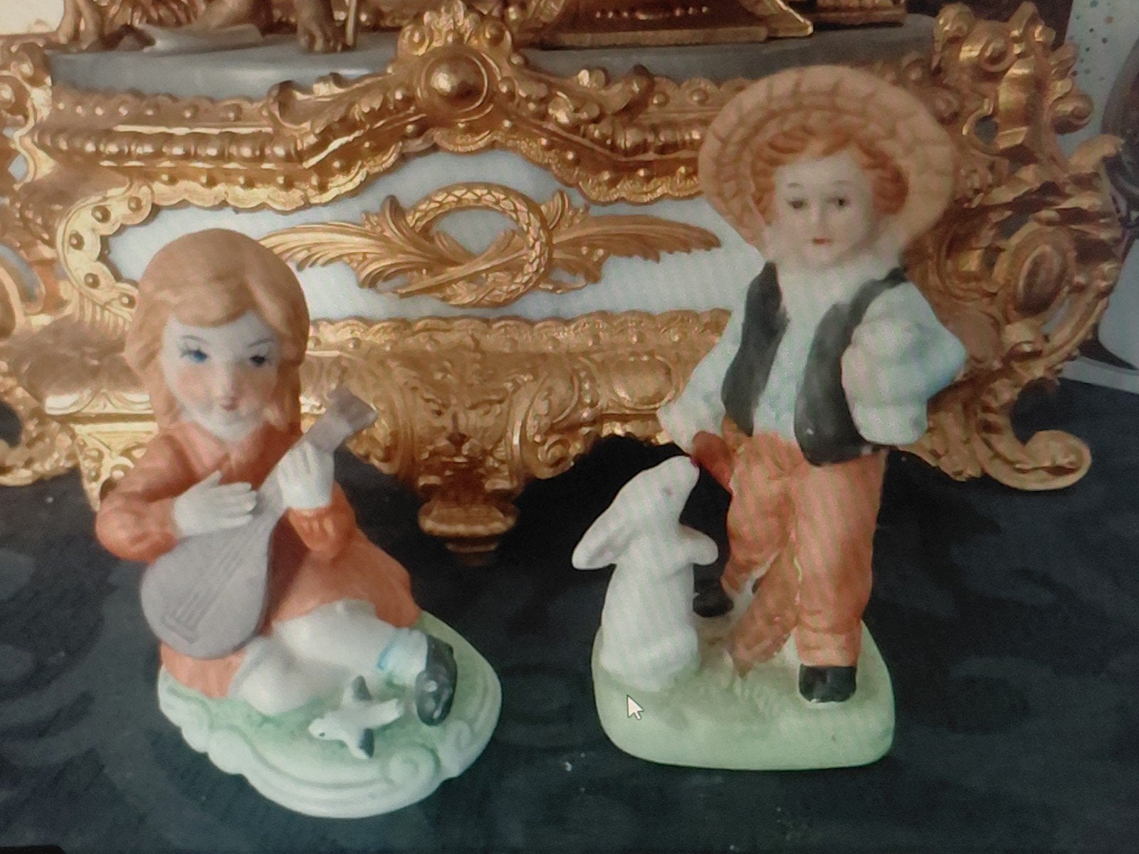 Twee porseleinen beeldjes bisque, Ophalen of Verzenden, Zo goed als nieuw, Mens