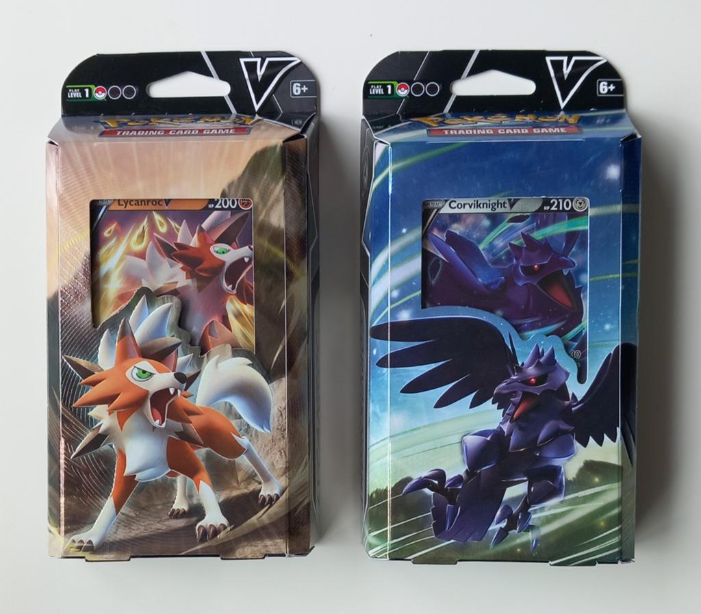 2 x V decks - Lycanroc en Corviknight, Hobby en Vrije tijd, Verzamelkaartspellen | Pokémon, Ophalen of Verzenden