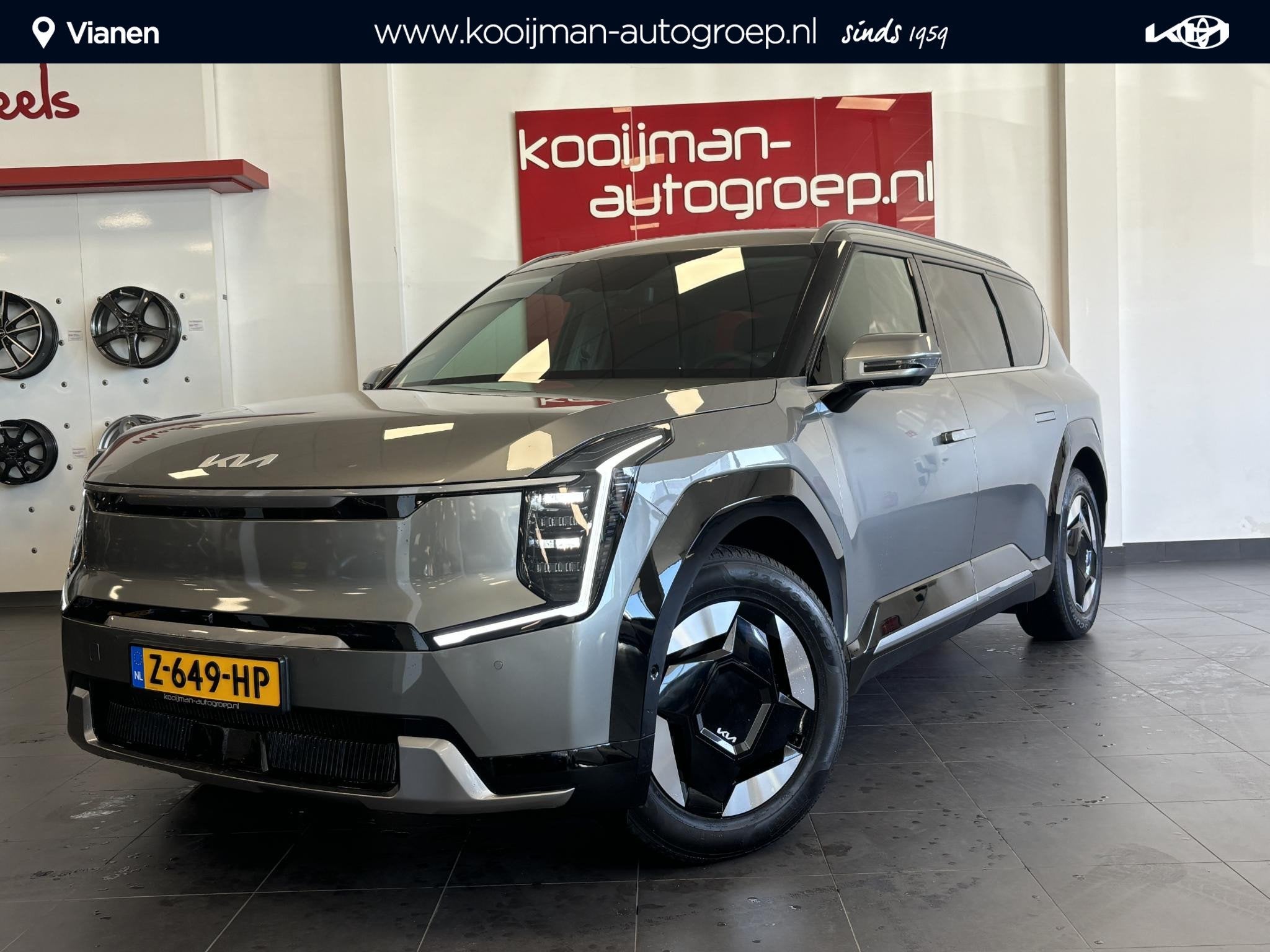 Kia EV9 Plus AWD 99.8 kWh, Auto's, Kia, Automaat, 124 €/maand, Lichtsensor, 2525 kg