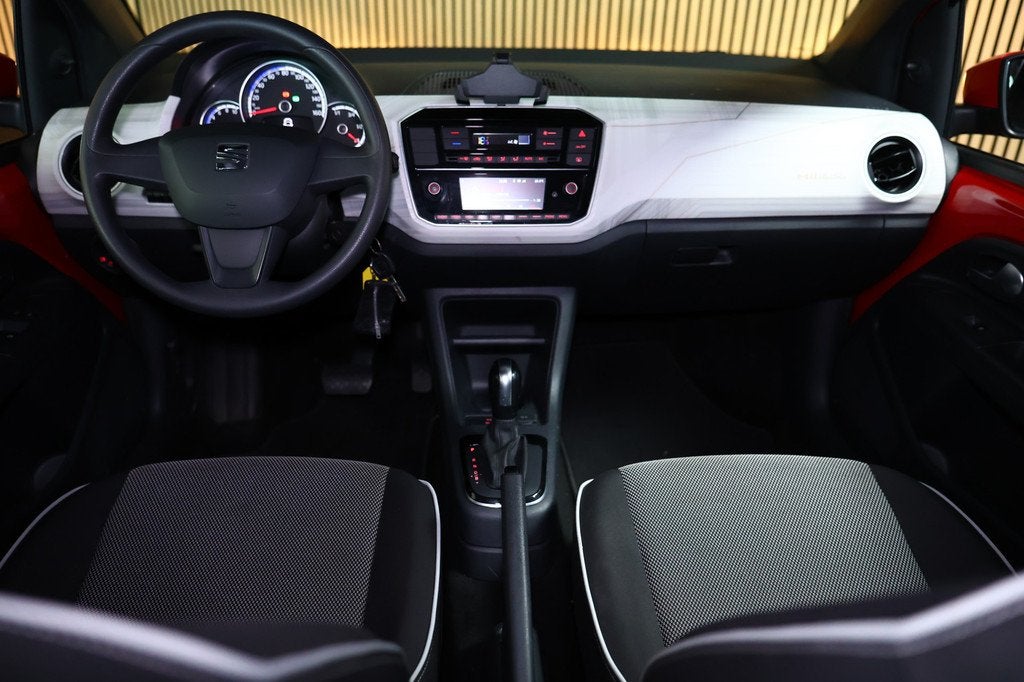 SEAT Mii Electric CLIMATRONIC 52000 k ! SOH TOP ! DAB BLUETO, Auto's, Seat, Stof, Gebruikt, Zwart, Origineel Nederlands