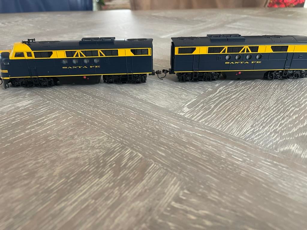 Bachmann HO EMD FT-A & FT-B Santa Fe blauw/geel (set), Bachmann, Nieuw, Ophalen of Verzenden, Analoog