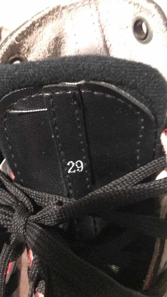S288 Ijshockeyschaatsen maat 29, Ophalen of Verzenden, -, -, -