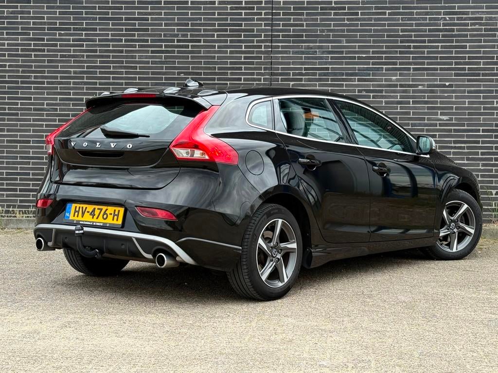 Volvo V40 2.0 D2 R-Design Business Xenon/Led!, Auto's, Volvo, Voorwielaandrijving, Gebruikt, Euro 6, 4 cilinders
