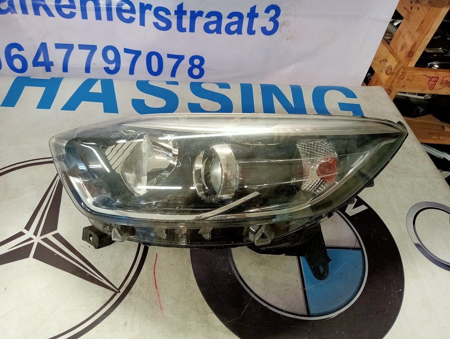 Koplamp Renault Captur links  260102734R, Gebruikt, -, Renault, -