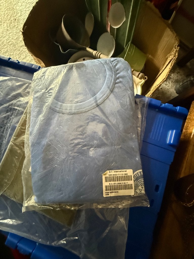 Militair UN blauw T-shirt., Ophalen of Verzenden, Landmacht, Nederland, Kleding of Schoenen