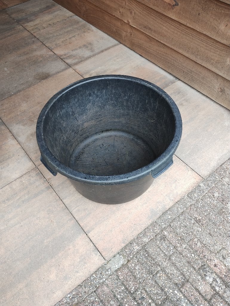 Cement / specie kuip 65 liter, Doe-het-zelf en Verbouw, Ophalen, Gebruikt, Overige typen, Overige merken