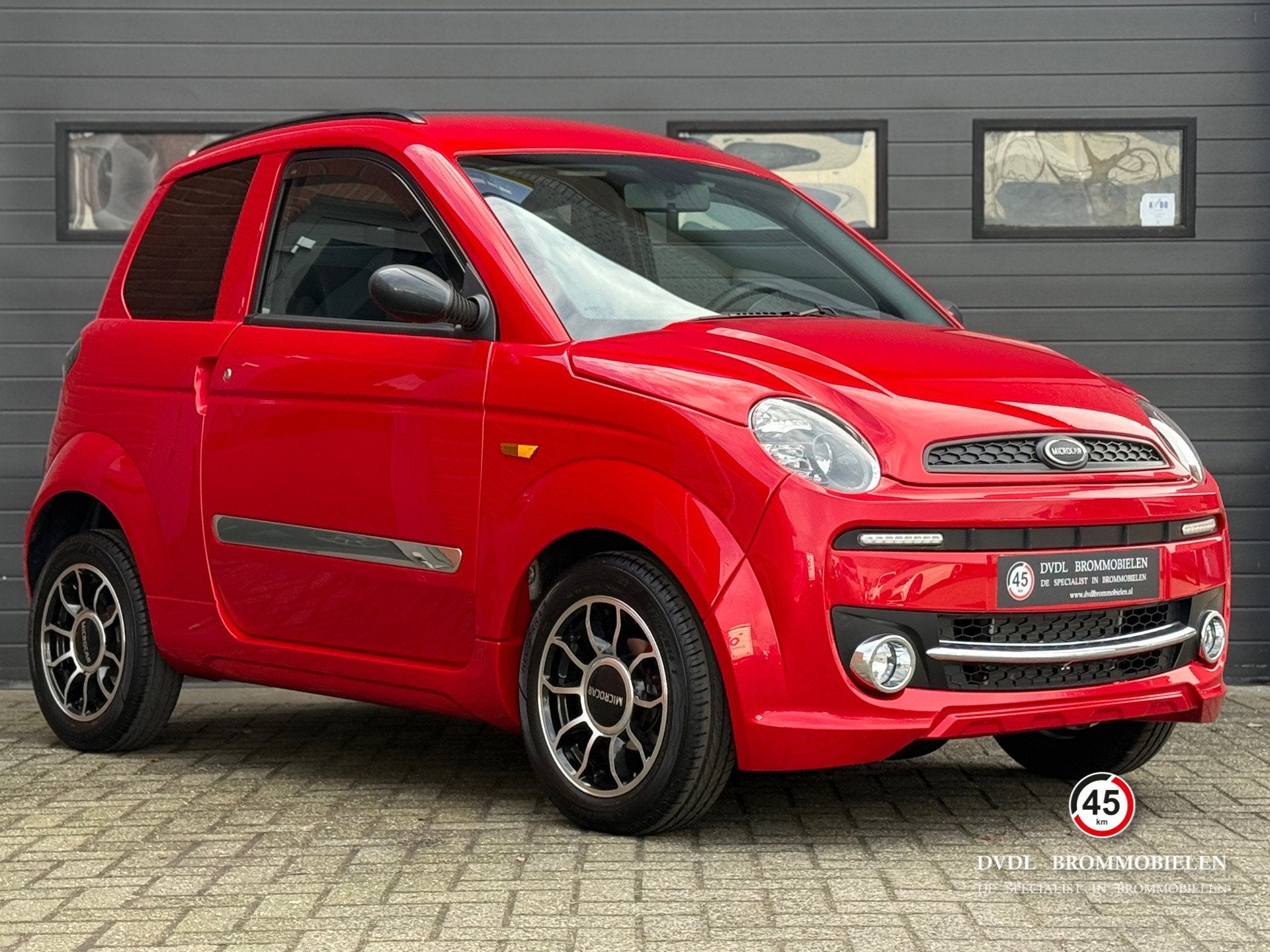 Microcar M.GO M.GO Premium DCI Brommobiel 2019 1e eig 2700km, DVDL Brommobielen, Staarten 32
5281PL  Boxtel, NL, Info@dvdlbrommobielen.nl