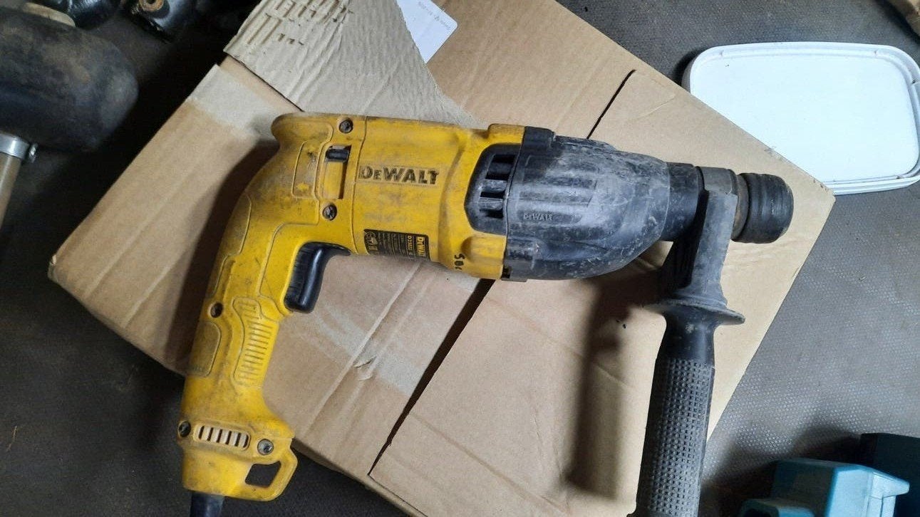 DeWalt D25033 Klopboormachine met Kango Functie, Doe-het-zelf en Verbouw, Boor- en/of Breekhamer, Ophalen of Verzenden, Klopboormechanisme