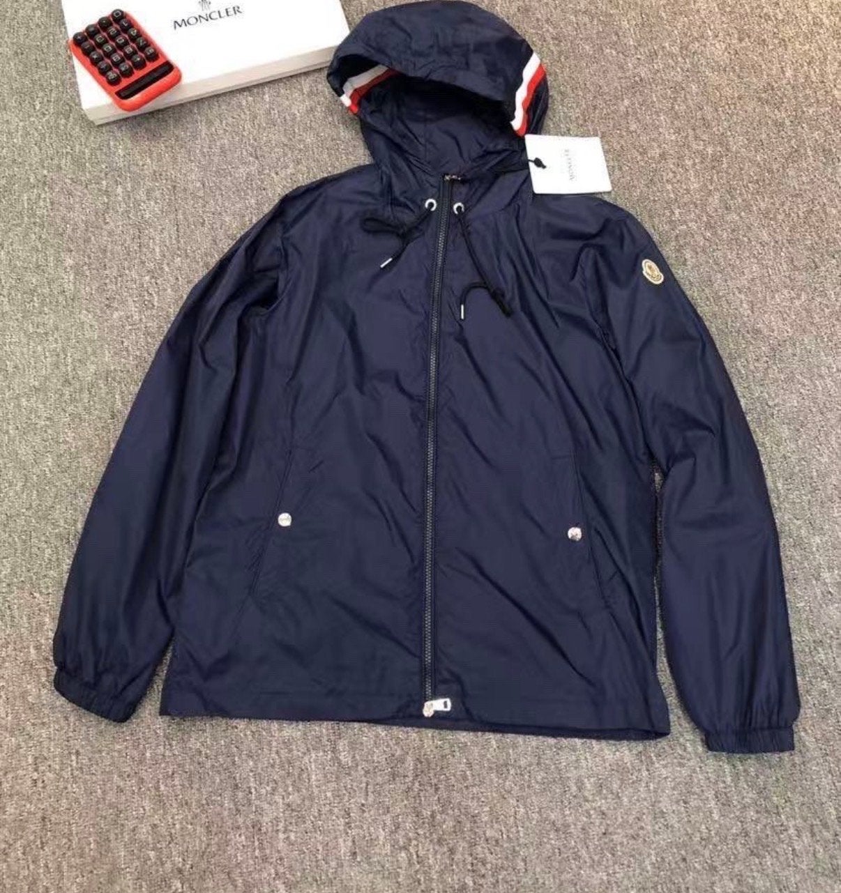 Moncler jas - Windjack - Heren, Ophalen of Verzenden, Gedragen, Maat 46 (S) of kleiner, Blauw