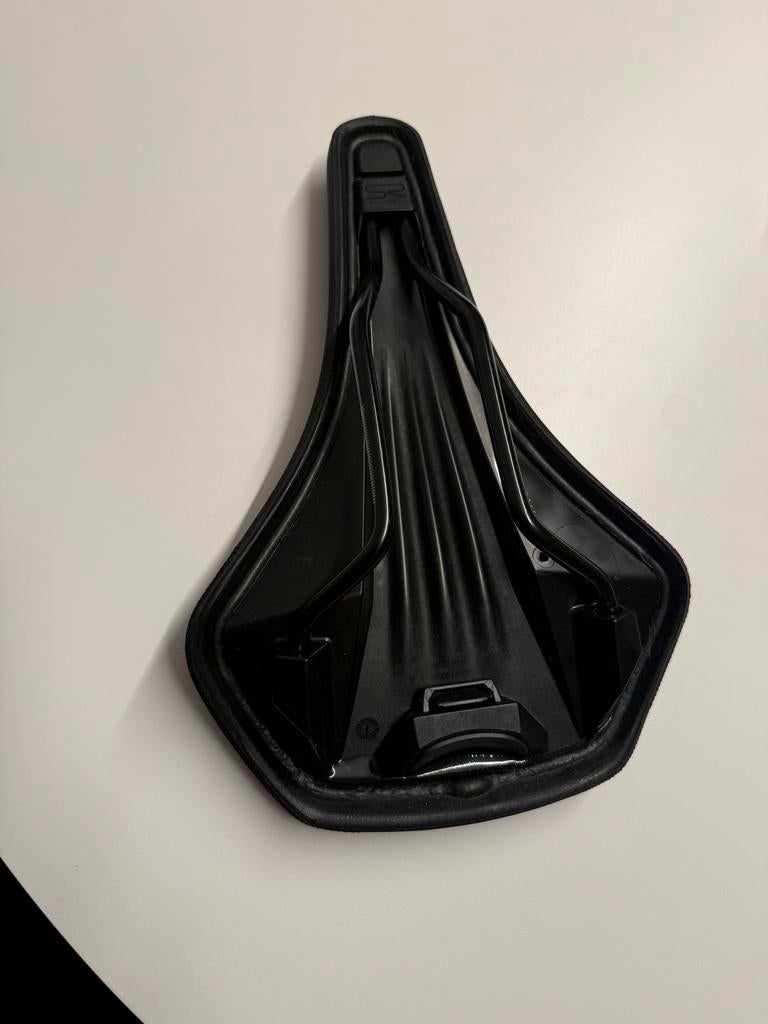 Selle Royal Essenza Fietszadel - nieuw, Fietsen en Brommers, Fietsaccessoires | Overige Fietsaccessoires, Ophalen of Verzenden