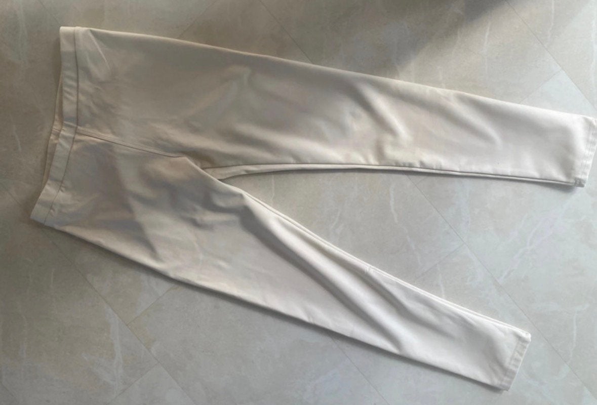 Cremewit nepleren broek - valt als 40 - Kiss Miss - nieuw, Kleding | Dames, Broeken en Pantalons, Ophalen of Verzenden, Zo goed als nieuw