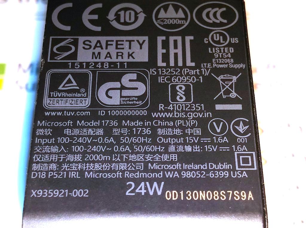 Microsoft Surface Go 1736 15V 1.6A 24W Adapter Oplader Kabel, Ophalen of Verzenden, Zo goed als nieuw