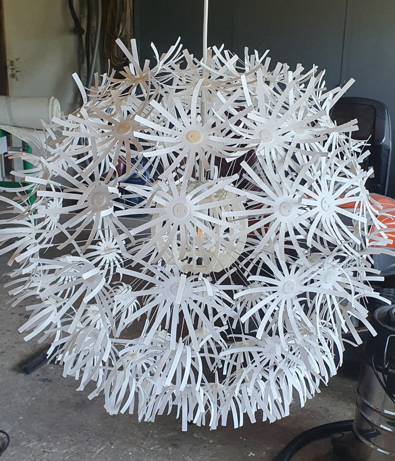 Ikea Maskros hanglamp, Ophalen