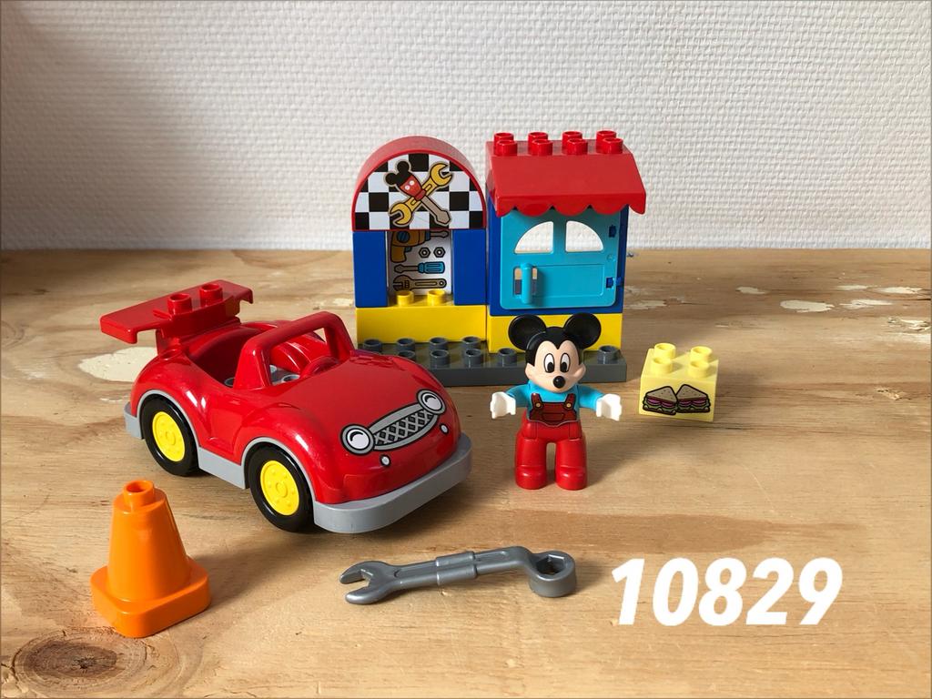 Duplo mickey s autogarage 10829 (compleet) 1, Ophalen of Verzenden, Zo goed als nieuw, Complete set, Duplo
