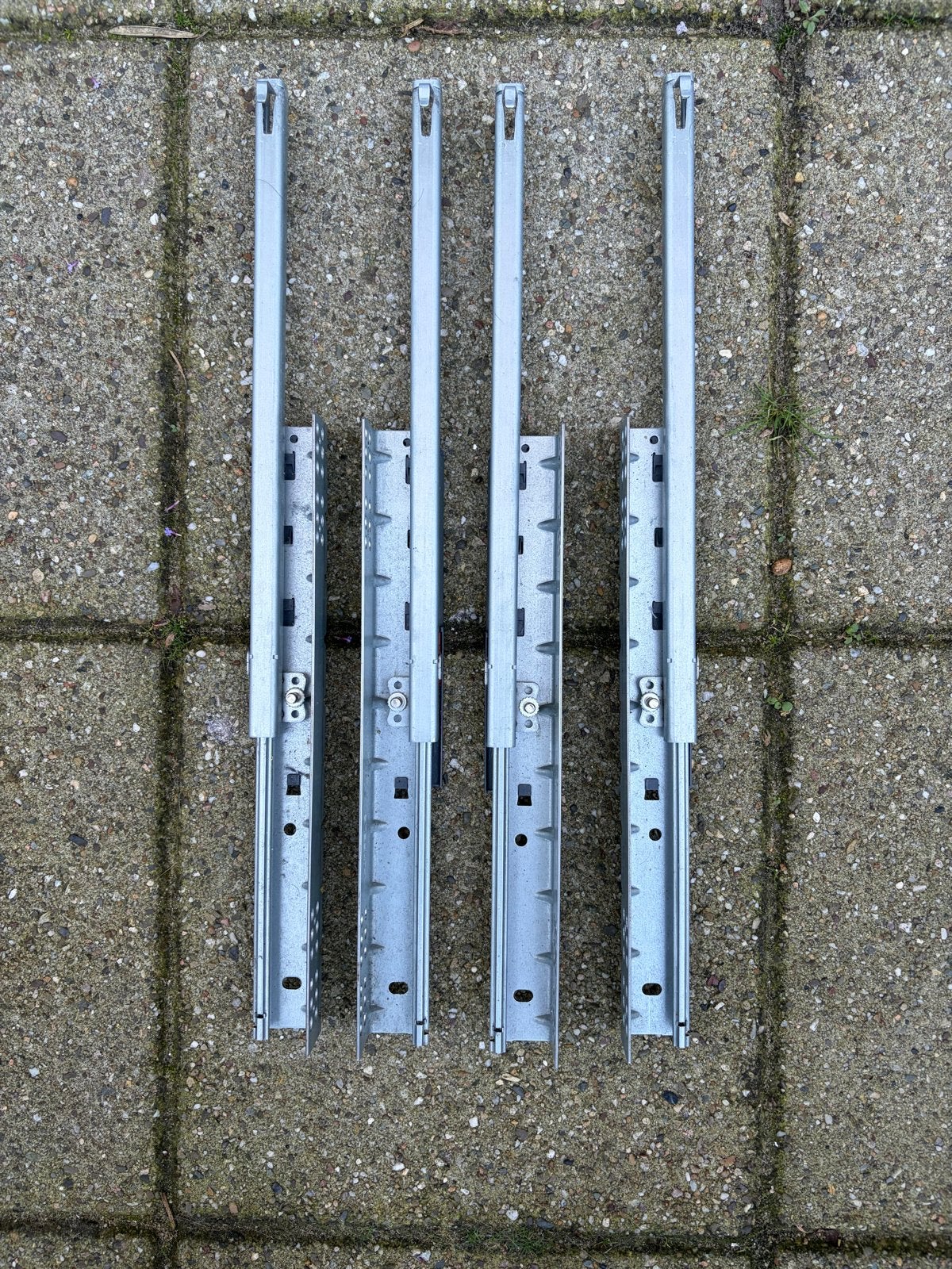 Zware uitvoering ijzeren ladegeleiders, Doe-het-zelf en Verbouw, Ophalen of Verzenden, Gebruikt, 250 mm of meer, Overige typen