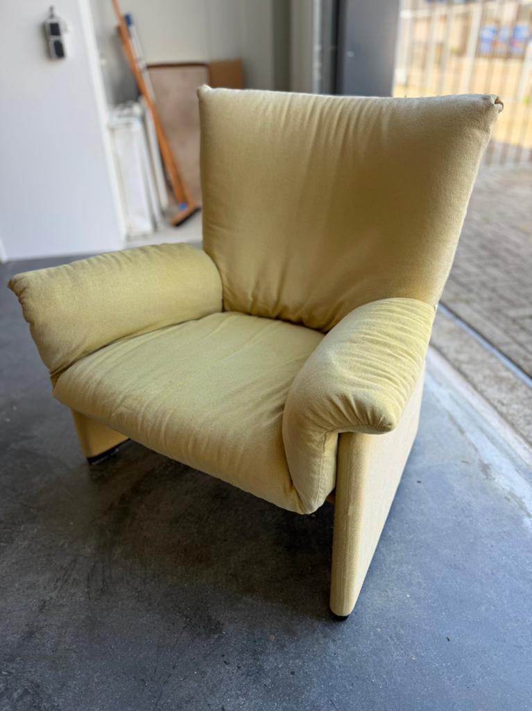Cassina Vintage Design Fauteuil, Huis en Inrichting, Ophalen of Verzenden, Gebruikt, 75 tot 100 cm, 50 tot 75 cm