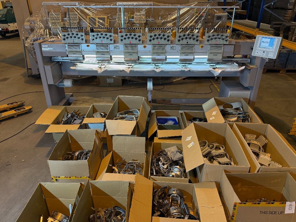 Borduurmachine  ZSK JF 0611-400 incl. capframes, Ophalen, Gebruikt, Machineborduren, Borduurmachine