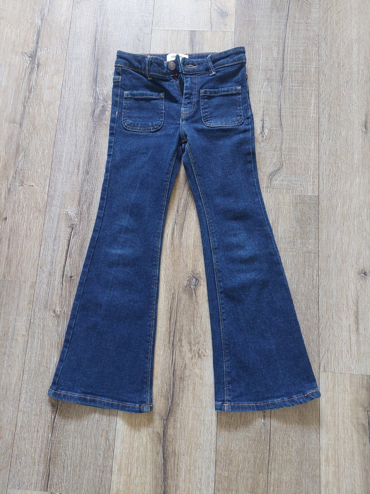 Nieuwe spijkerbroek broek maat 134, Broek, Meisje, Nieuw, Ophalen of Verzenden