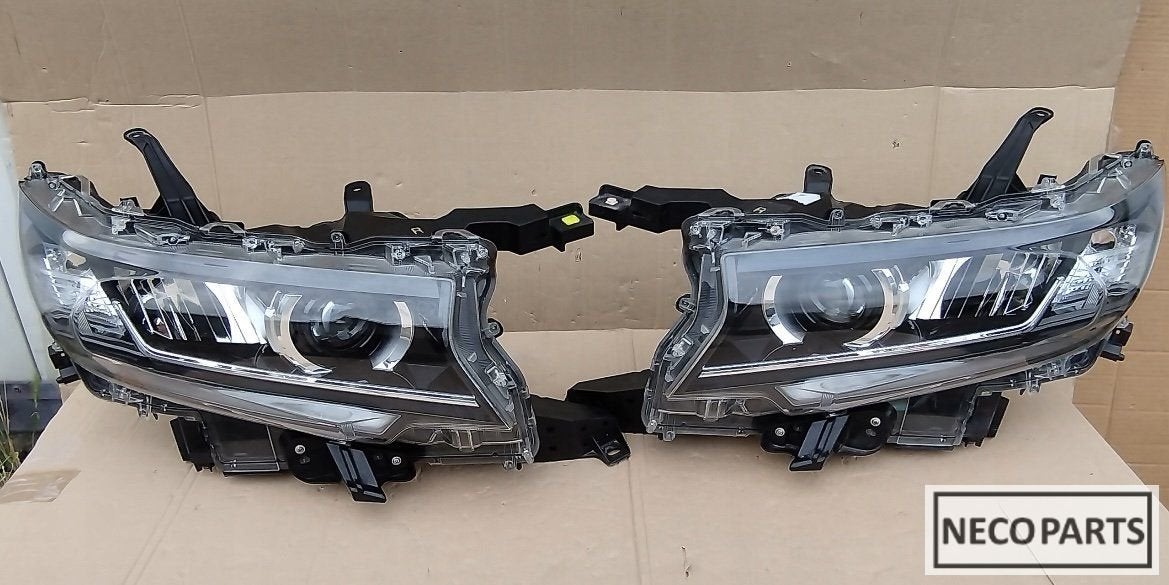 TOYOTA LAND CRUISER 150 FULL LED KOPLAMPEN KOPLAMP ORIGINEEL, Gebruikt, -, -, Ophalen of Verzenden