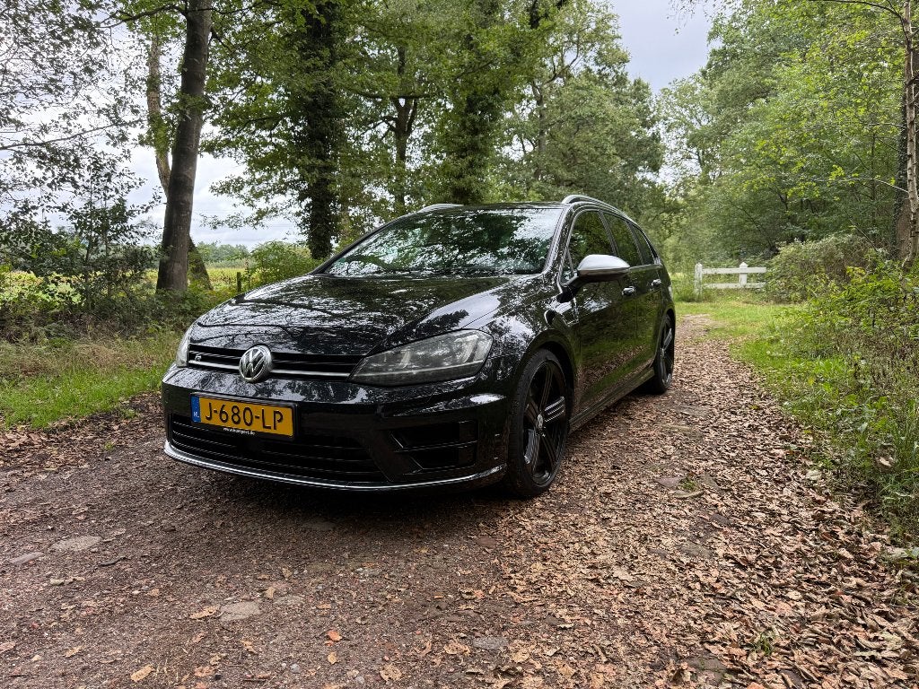 Volkswagen Golf 7 R Variant 2.0 TSI 300pk 4 Motion DSG 2016, Automaat, Zwart, 4 cilinders, 1984 cc
