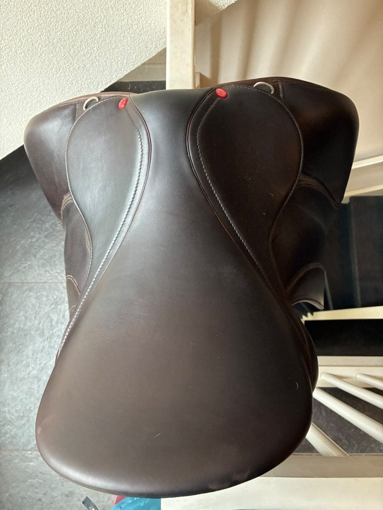 Edix tudor dressuurzadel bruin 17 inch, Gebruikt, Dressuur, M (17 inch), Ophalen of Verzenden