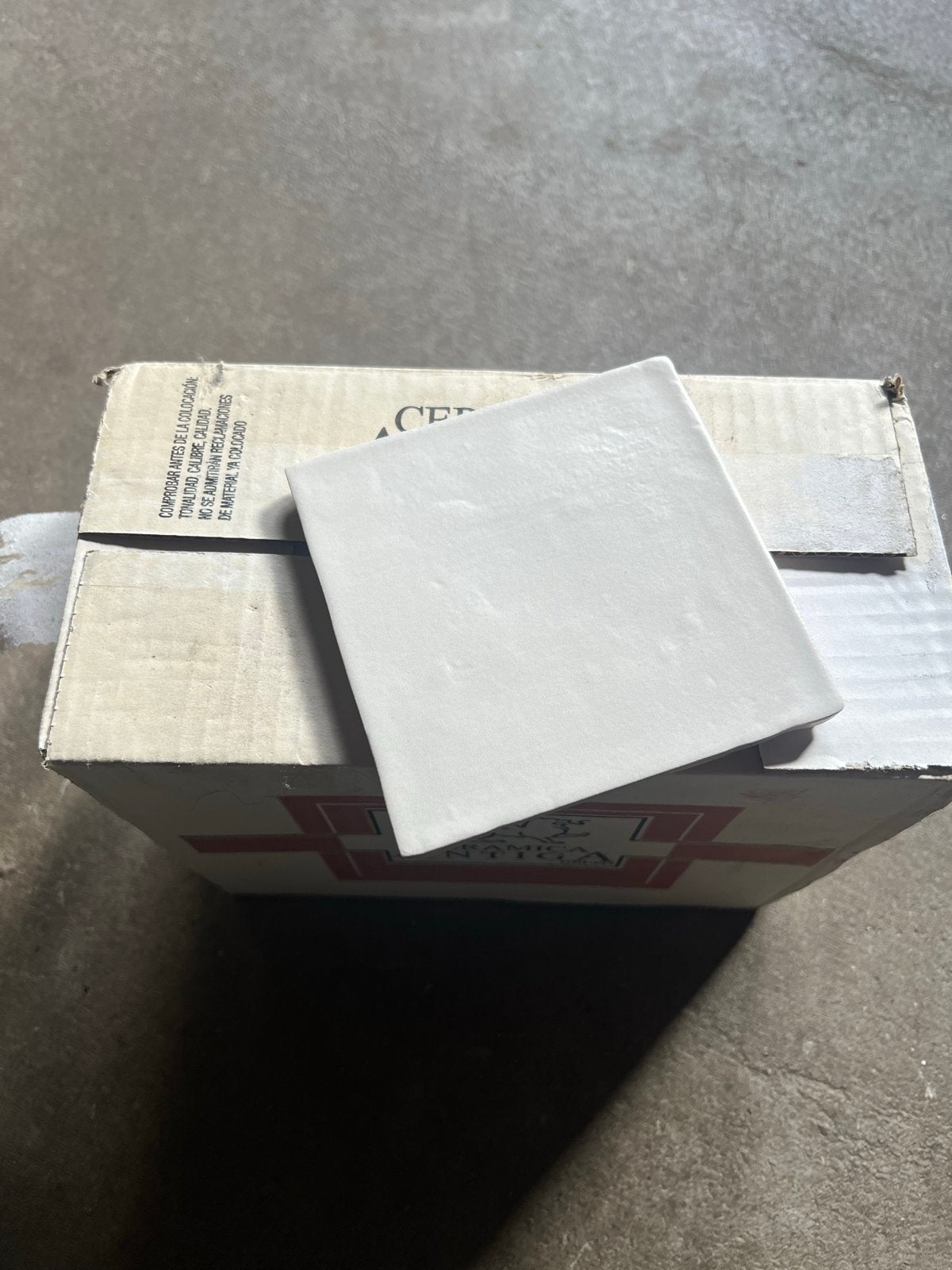 Nieuwe witte wandtegels - 0.5 m² - 5 pakken (totaal 2,5), Ophalen, Nieuw, Minder dan 20 cm, Minder dan 5 m²