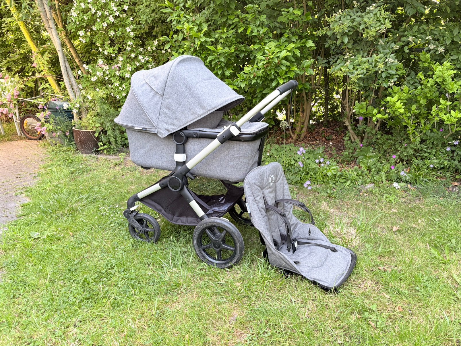 Heel complete Bugaboo Fox 2 met bijna nieuw onderstel, Ophalen, Gebruikt, Bugaboo, Verstelbare duwstang