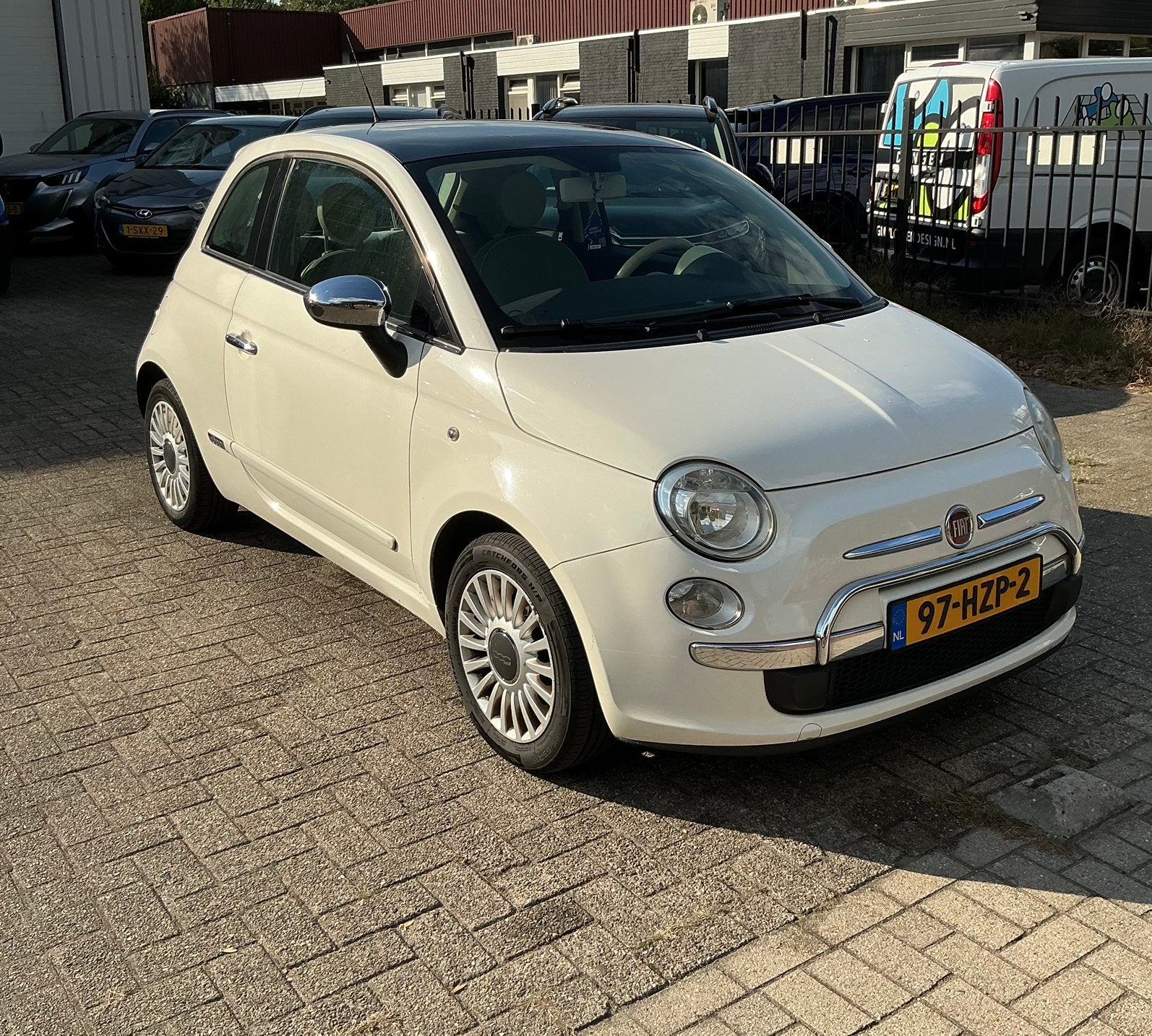 Fiat 500 1.2 C 2009 Wit|NAP|GLAZENDAK|AIRCO|CARPLAY|APK’27, Auto's, 1242 cc, 4 cilinders, 840 kg, Wit