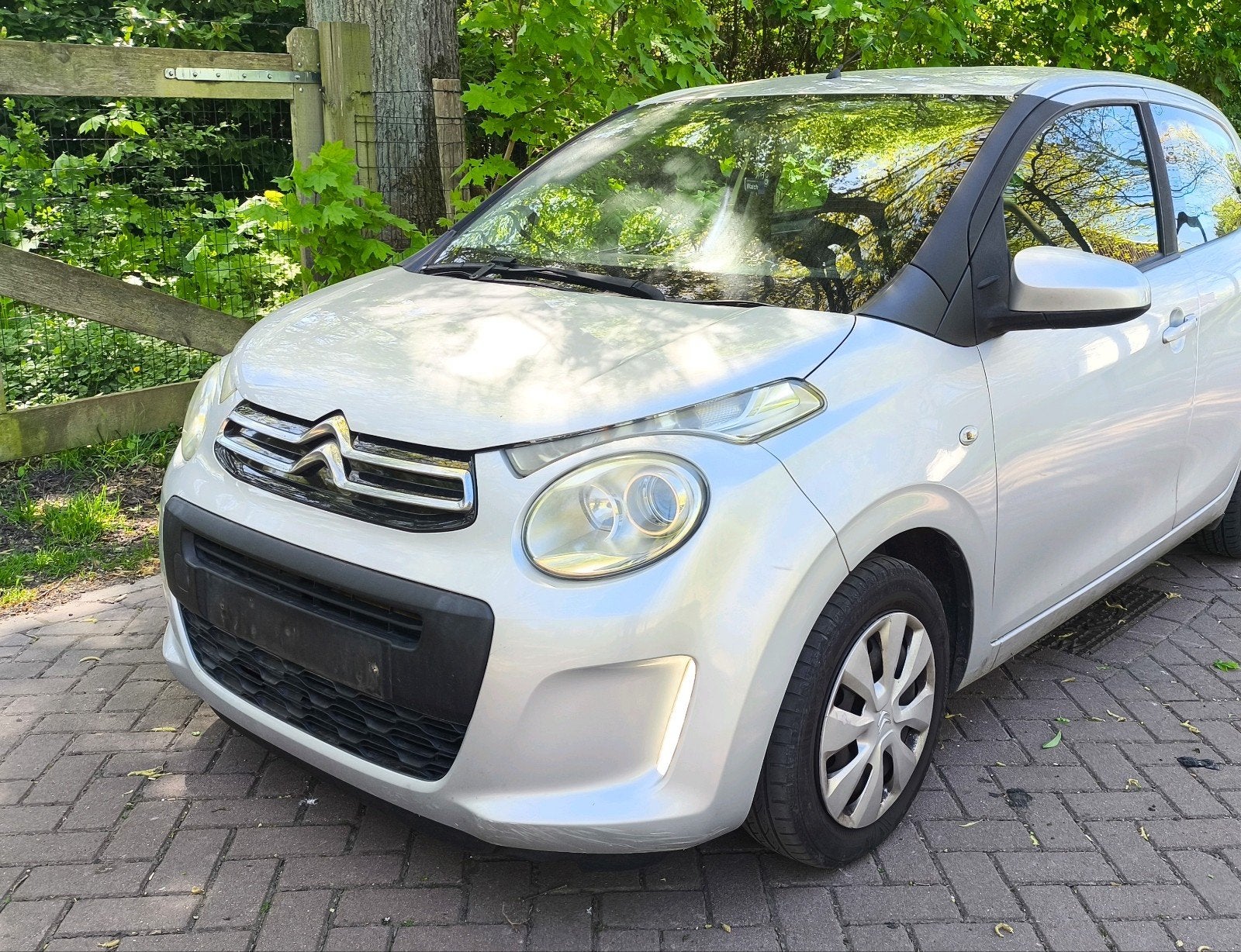 Citroen C1 voorkop 2014-2020 grijs (Bumper spatschermen ect), Ophalen, Links, Bumper
