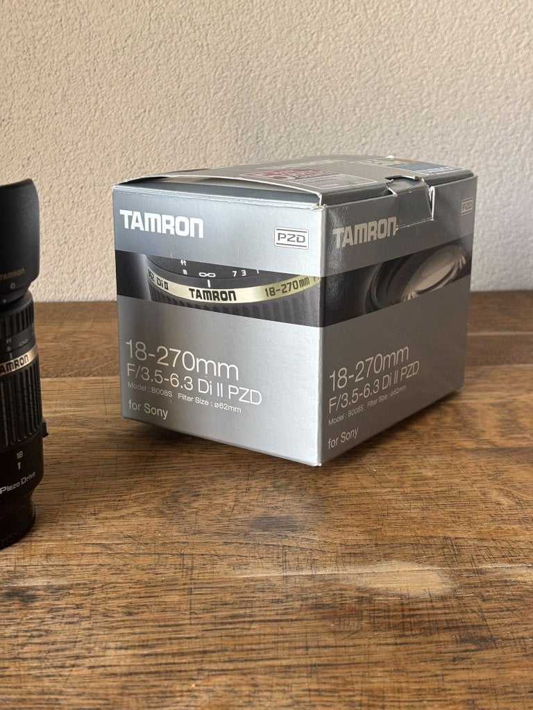 Foto 9 van Sony A77 II + Sony DT 16-50 + Tamron 18-270mm — complete set