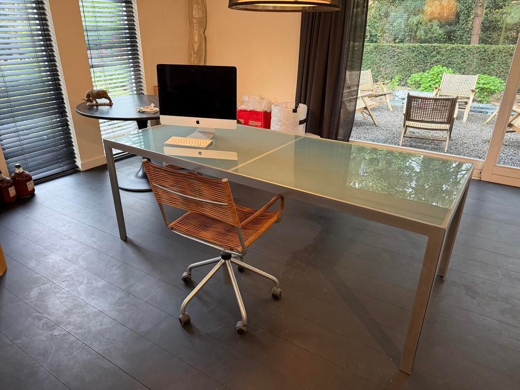 Monica Armani B&B Italia Buro/Eettafel Geborsteld Staal Glas, Ophalen, Zo goed als nieuw, Rechthoekig, Minder dan 100 cm