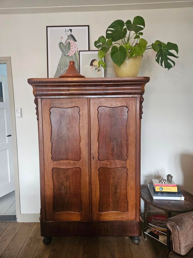 Vintage Kast, Ophalen