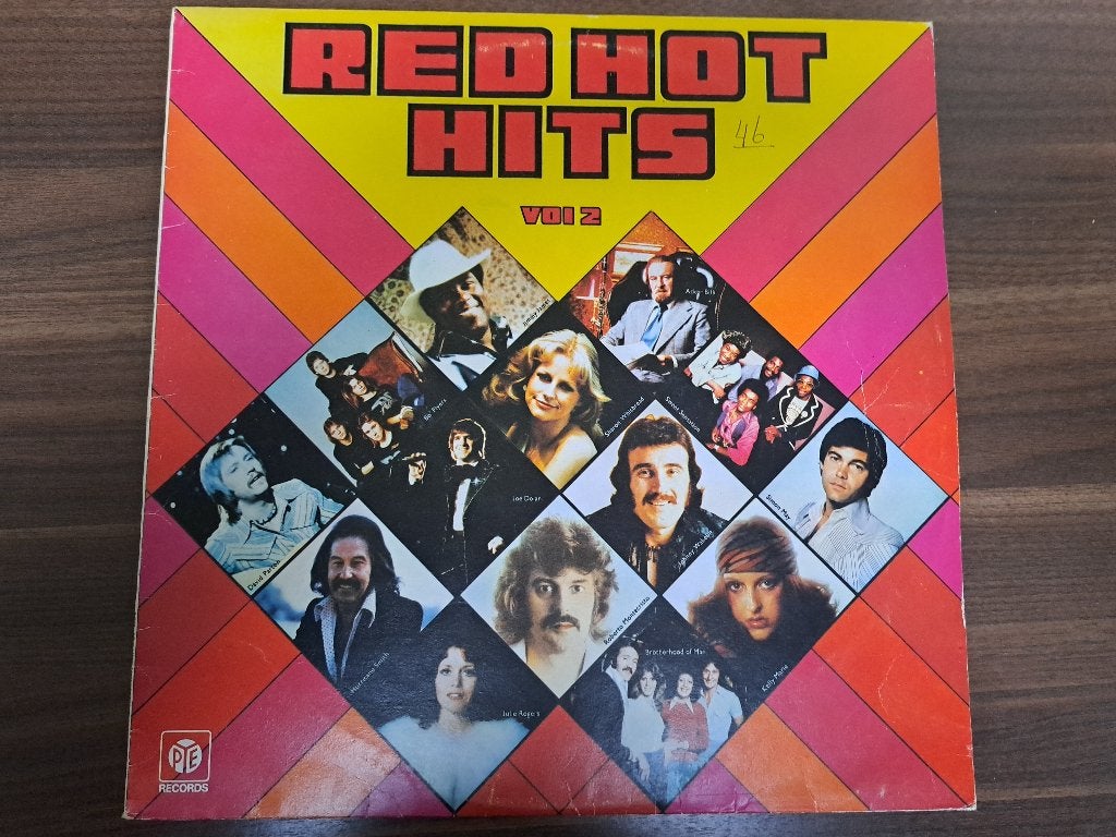 Red Hot Hits, LP, Ophalen of Verzenden, Zo goed als nieuw, Pop