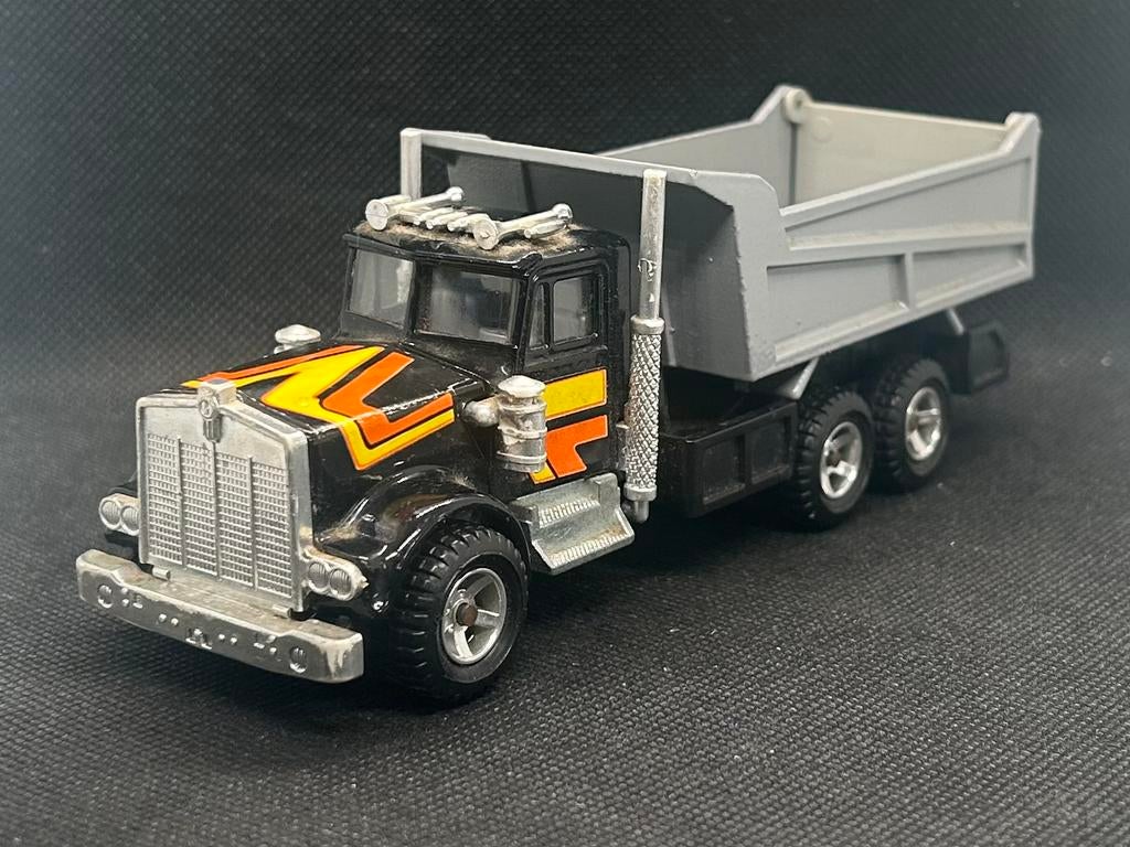 Majorette Kenworth Kipper 1:47, Verzenden, Zo goed als nieuw, Bus of Vrachtwagen