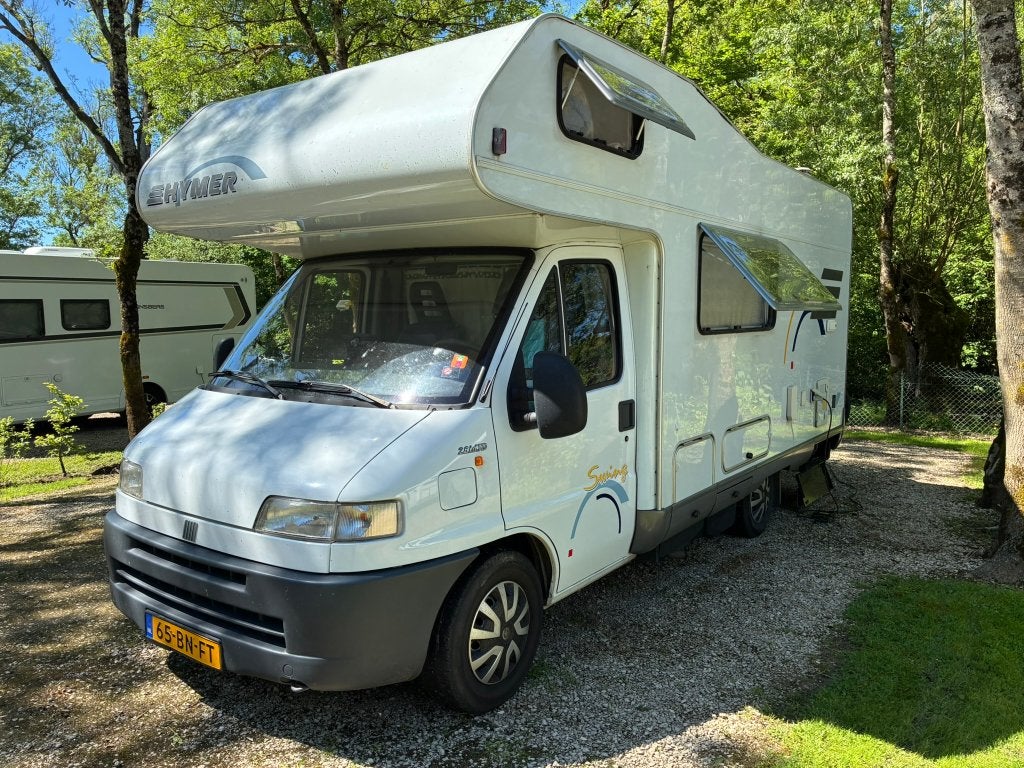 Caravans And Camping Zeer