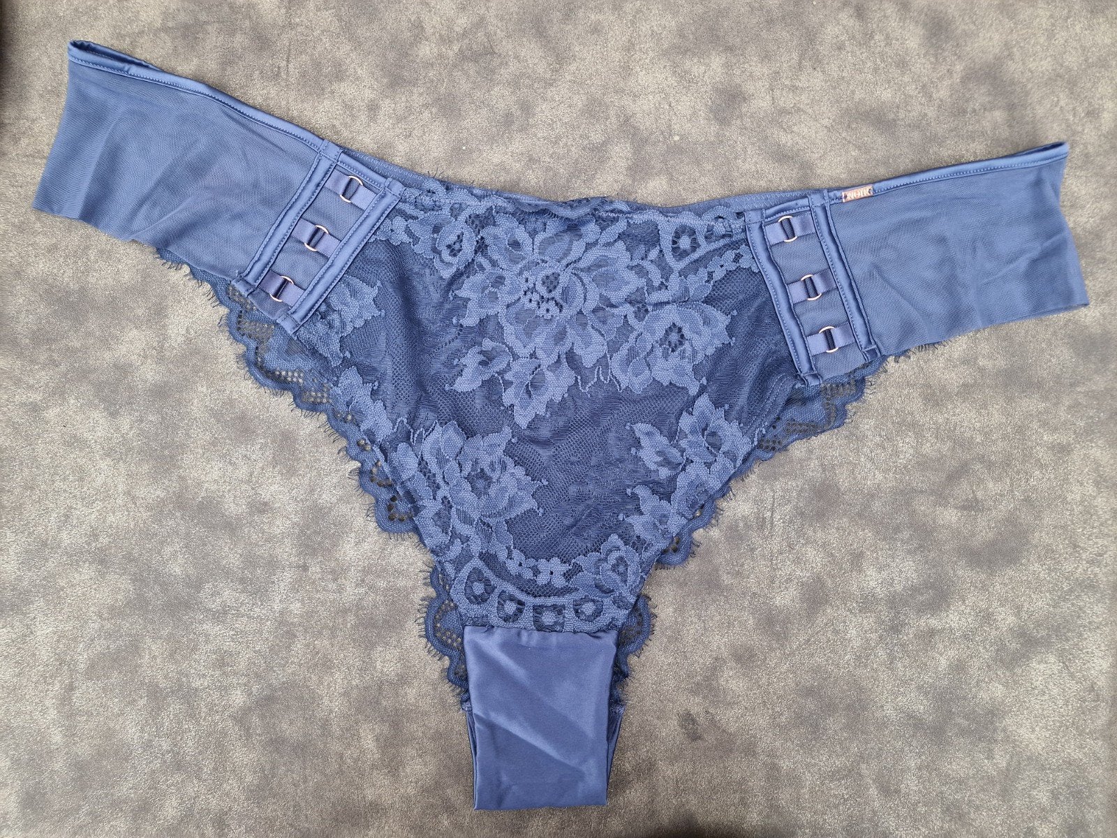 NIEUW slip Hunkemöller Noir 2XL blauw/lila, Ophalen, Blauw, Slip