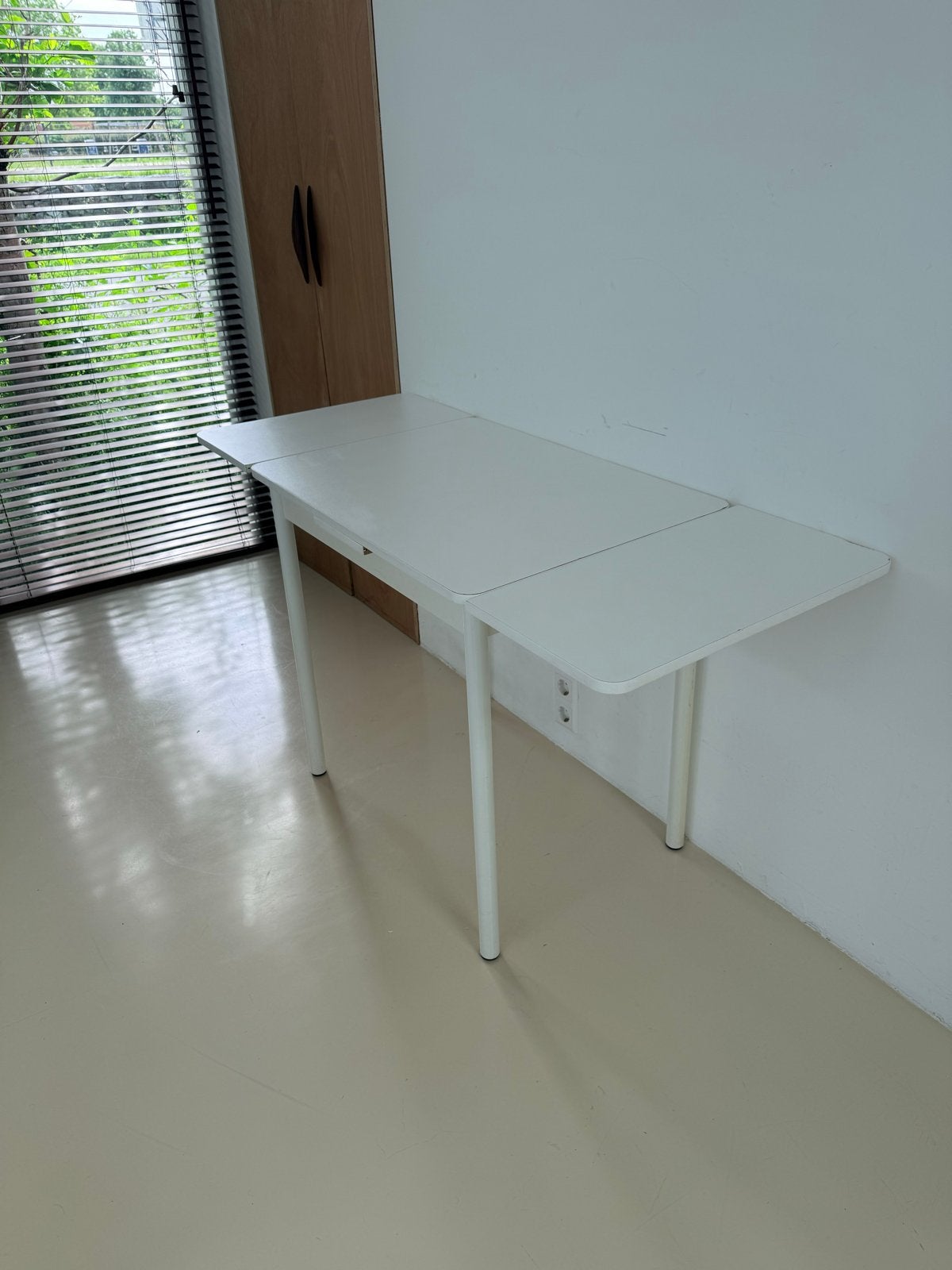 Vintage uitschuifbare eettafel/bureau ideaal voor student, Huis en Inrichting, Ophalen, Gebruikt