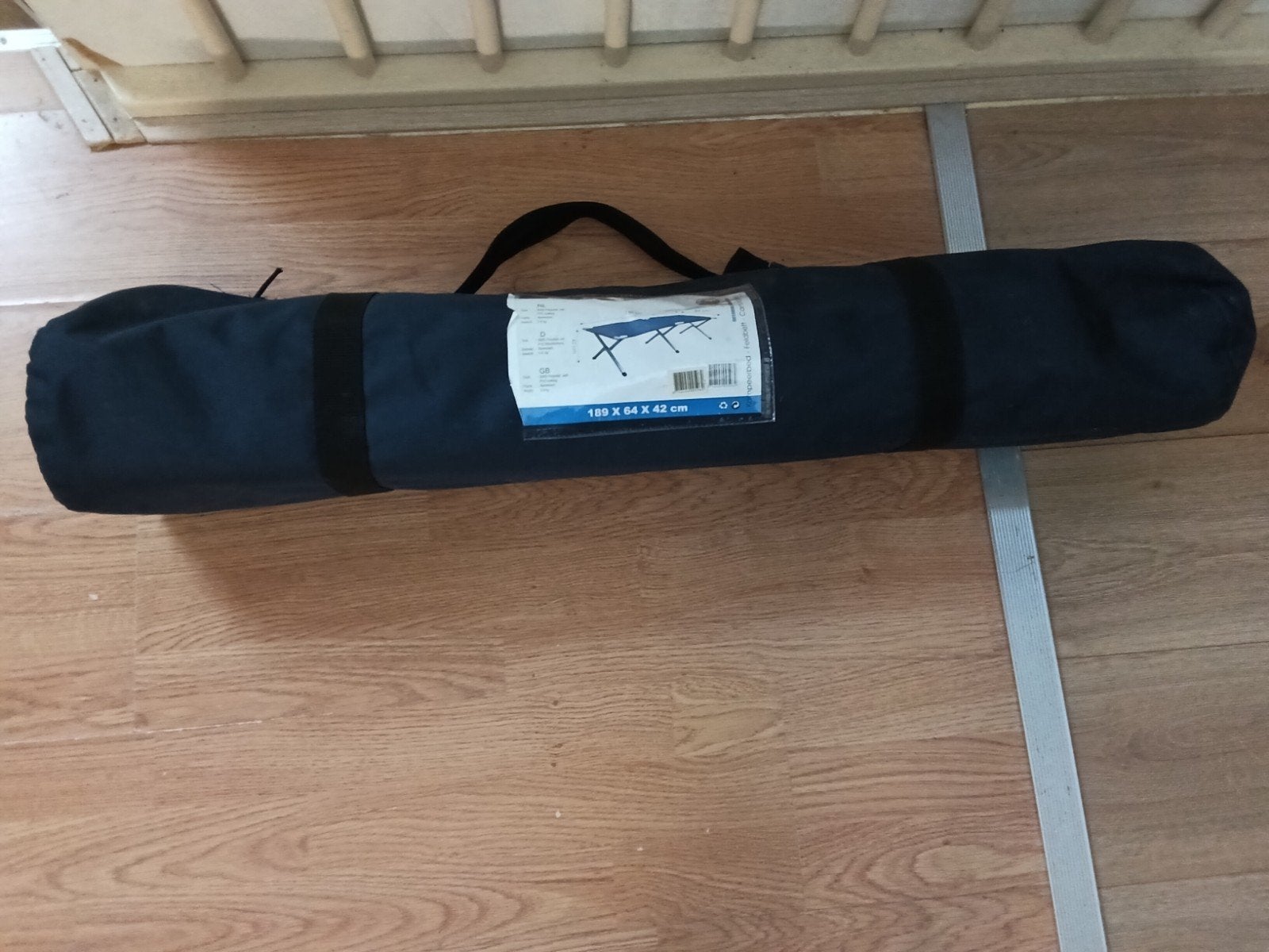 camping bed, Caravans en Kamperen, Ophalen, Zo goed als nieuw