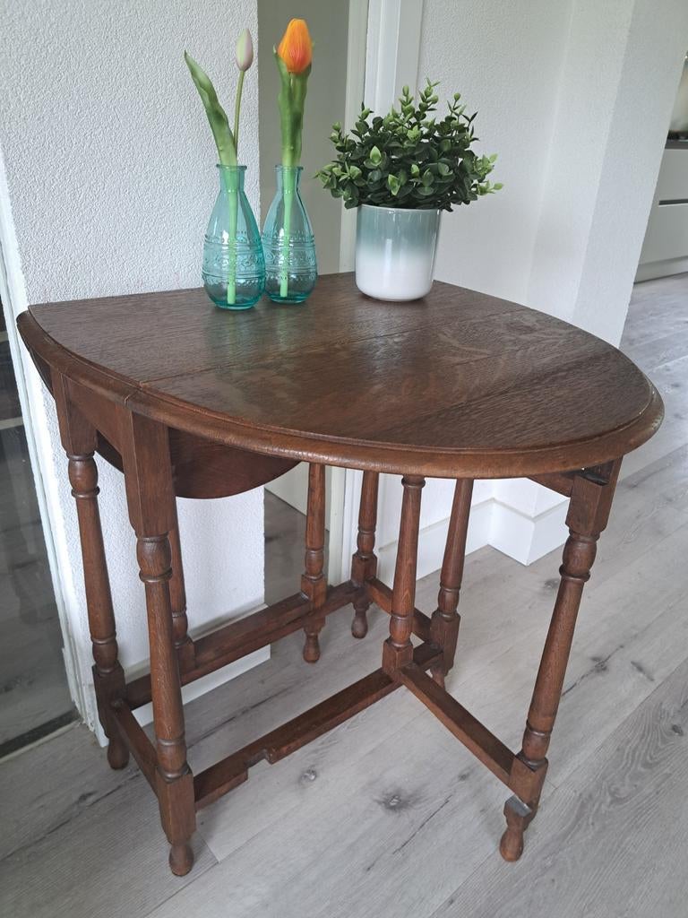 Antieke eikenhouten hangoortafel, Antiek en Kunst, Ophalen
