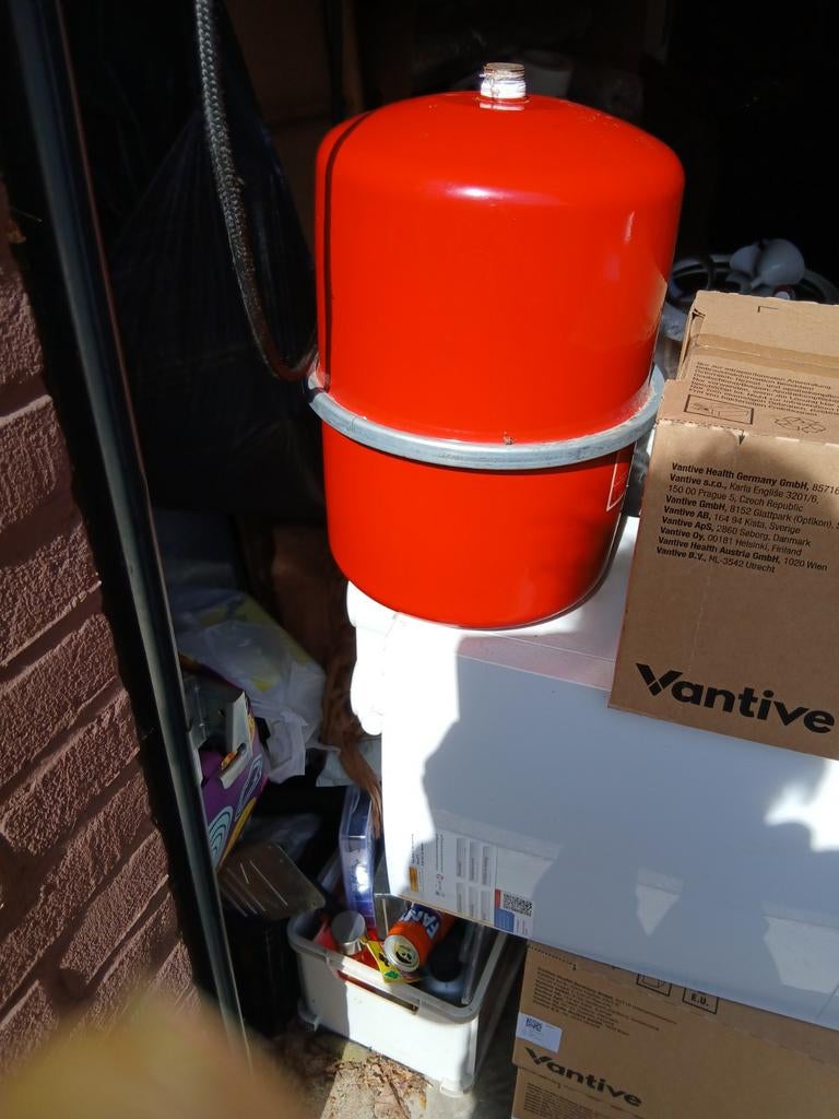 2x Vaillant & Nefit CVketels zgan - 1xmet, 1xzonder beugels, Ophalen
