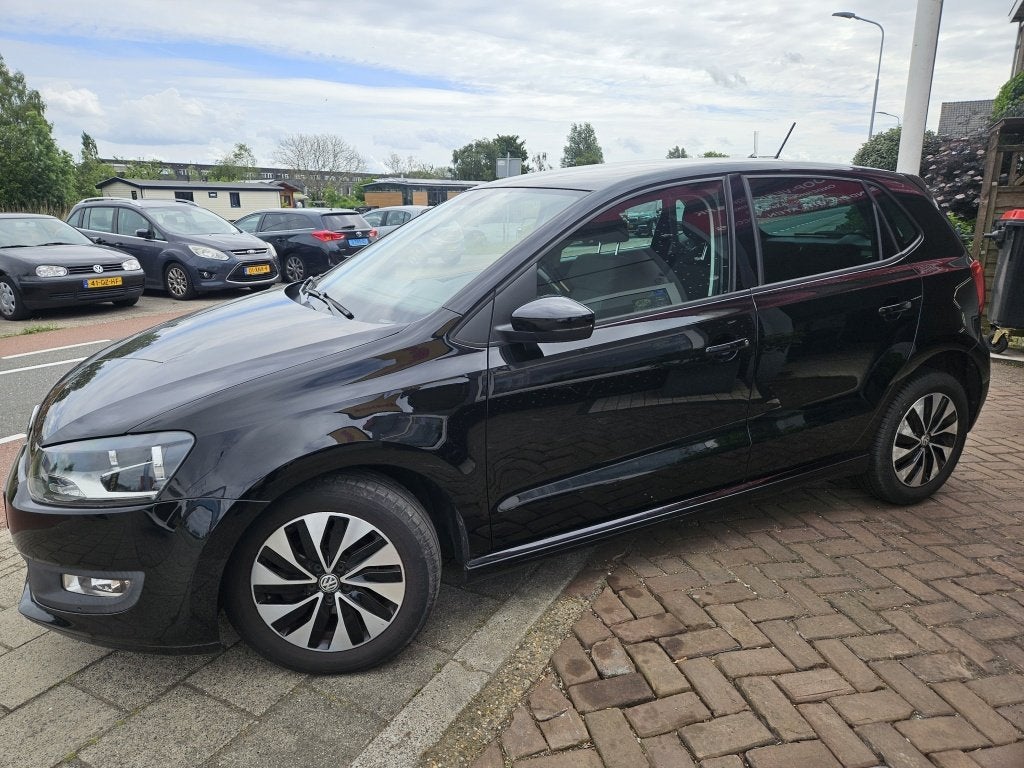 Volkswagen Polo 1.0 BlueM. Edition|Trekhaak|onderhouden, Auto's, Stof, 95 pk, Zwart, Origineel Nederlands