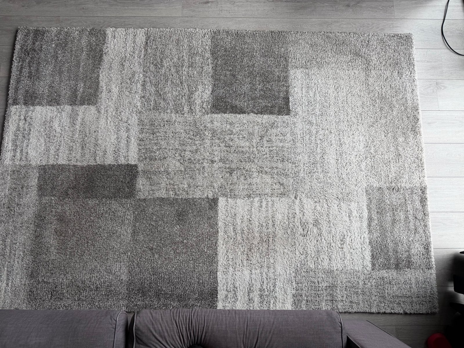 Modern grijs vloerkleed met patchwork design 230x160, Ophalen, 150 tot 200 cm, 200 cm of meer, Zo goed als nieuw