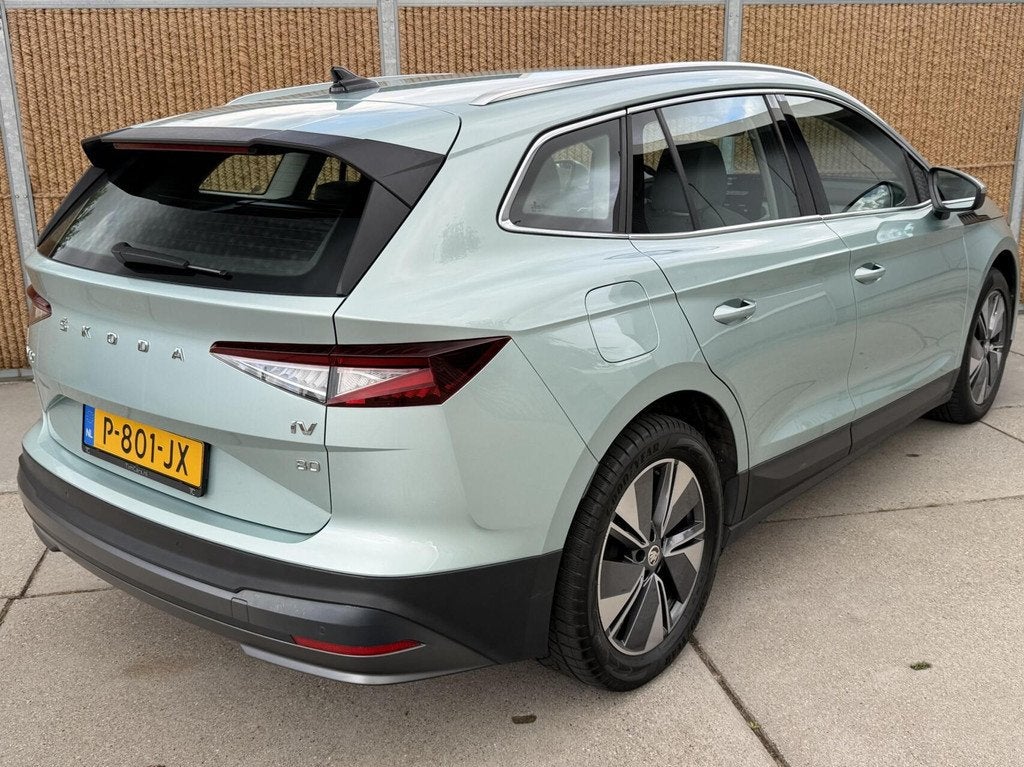 Skoda Enyaq iV 80 Leer/alcantara | Warmtepomp | LED koplampe, Achterwielaandrijving, Gebruikt, 544 km, 80 kWh