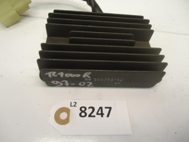TL1000R 1997 - 2002 Suzuki Spanningsregelaar D1-30964, Motoren