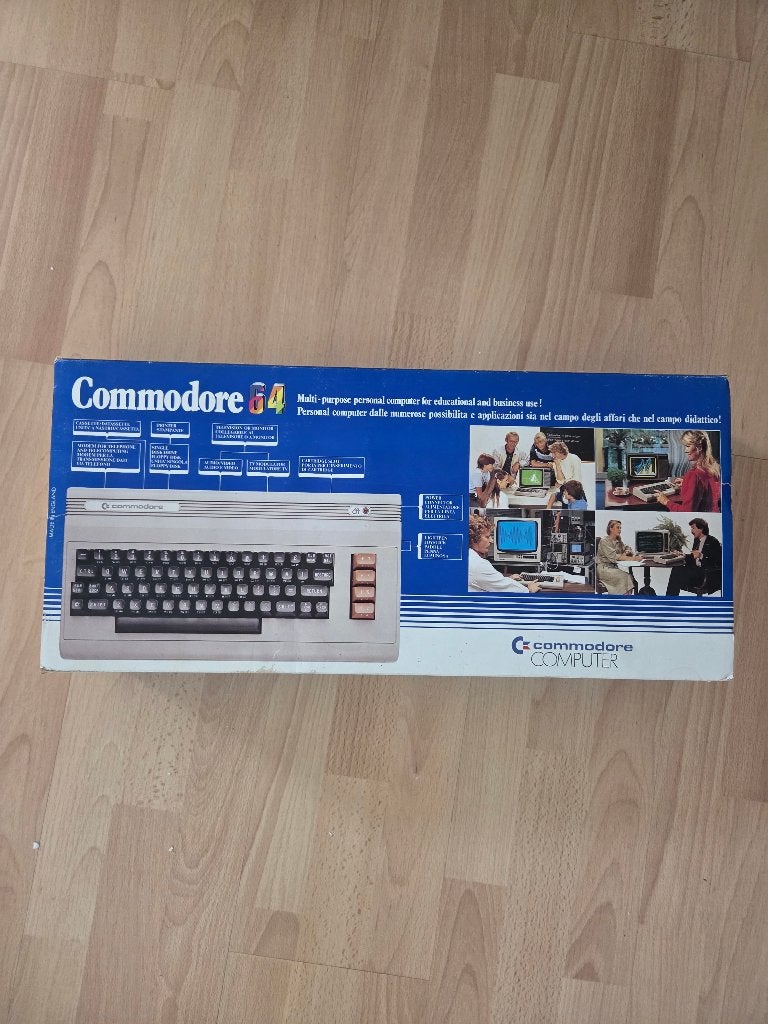 Commodore 64 (Breadbin) in Original Box, Computers en Software, Vintage Computers, Ophalen of Verzenden