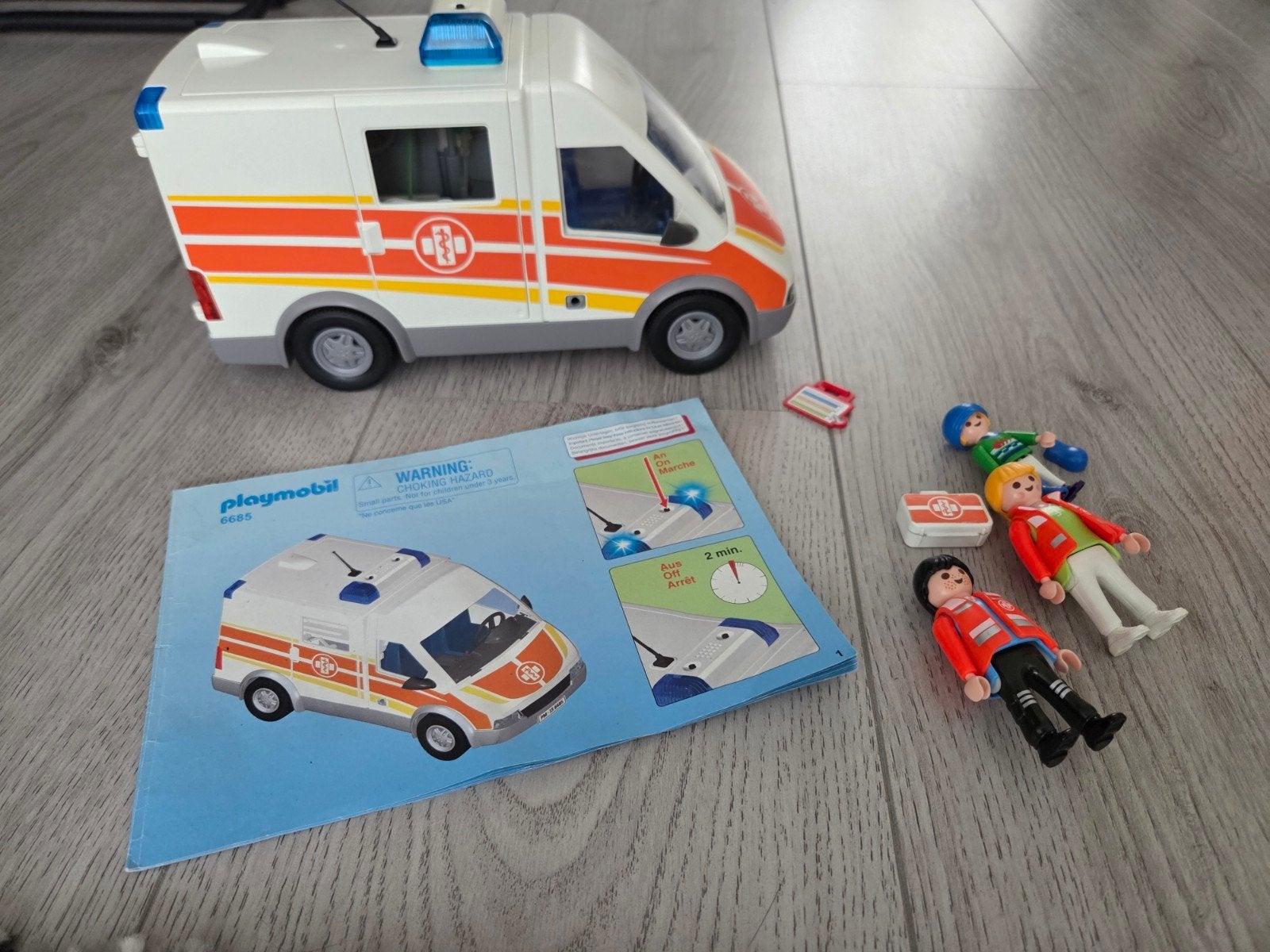 playmobil ziekenwagen 6685, Ophalen