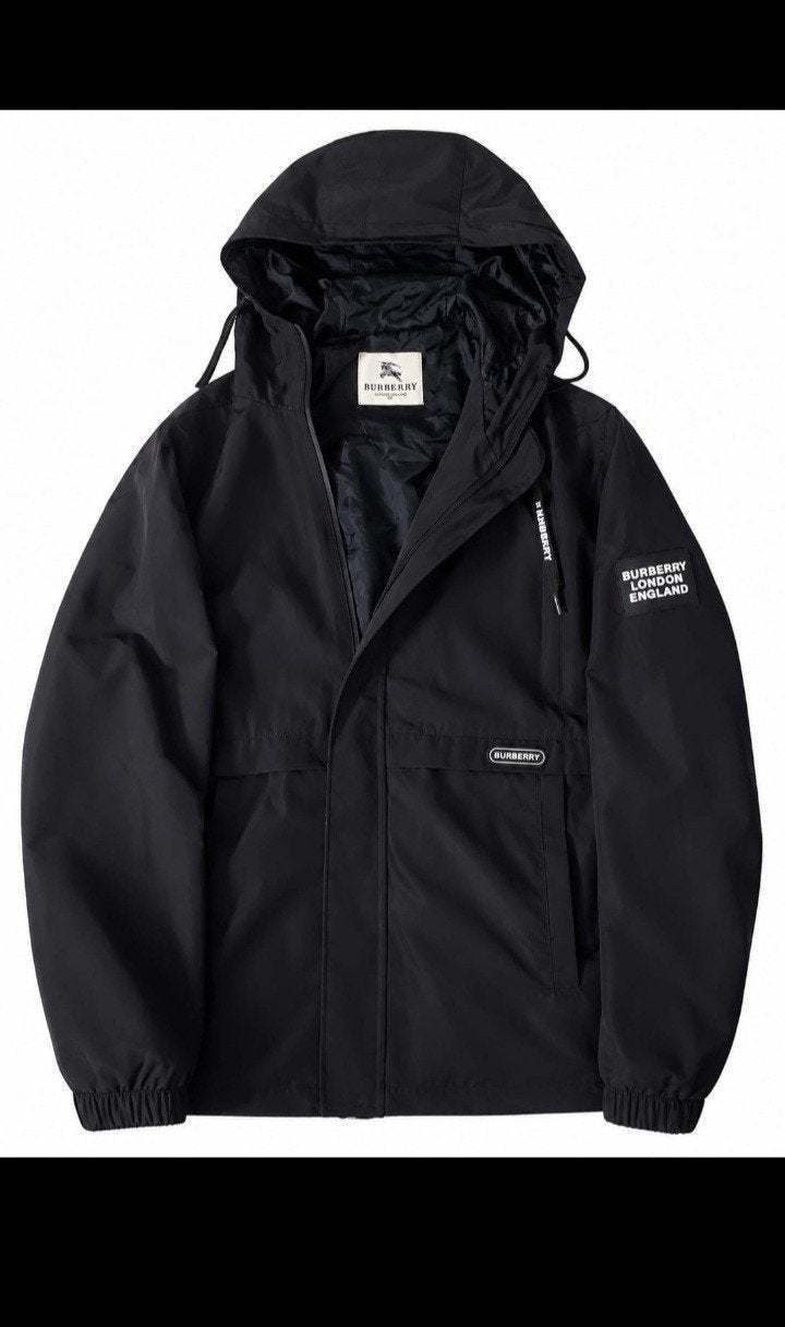 Burberry jas maat M (ruilen mogelijk), Maat 48/50 (M), Zwart, Ophalen of Verzenden, Zo goed als nieuw